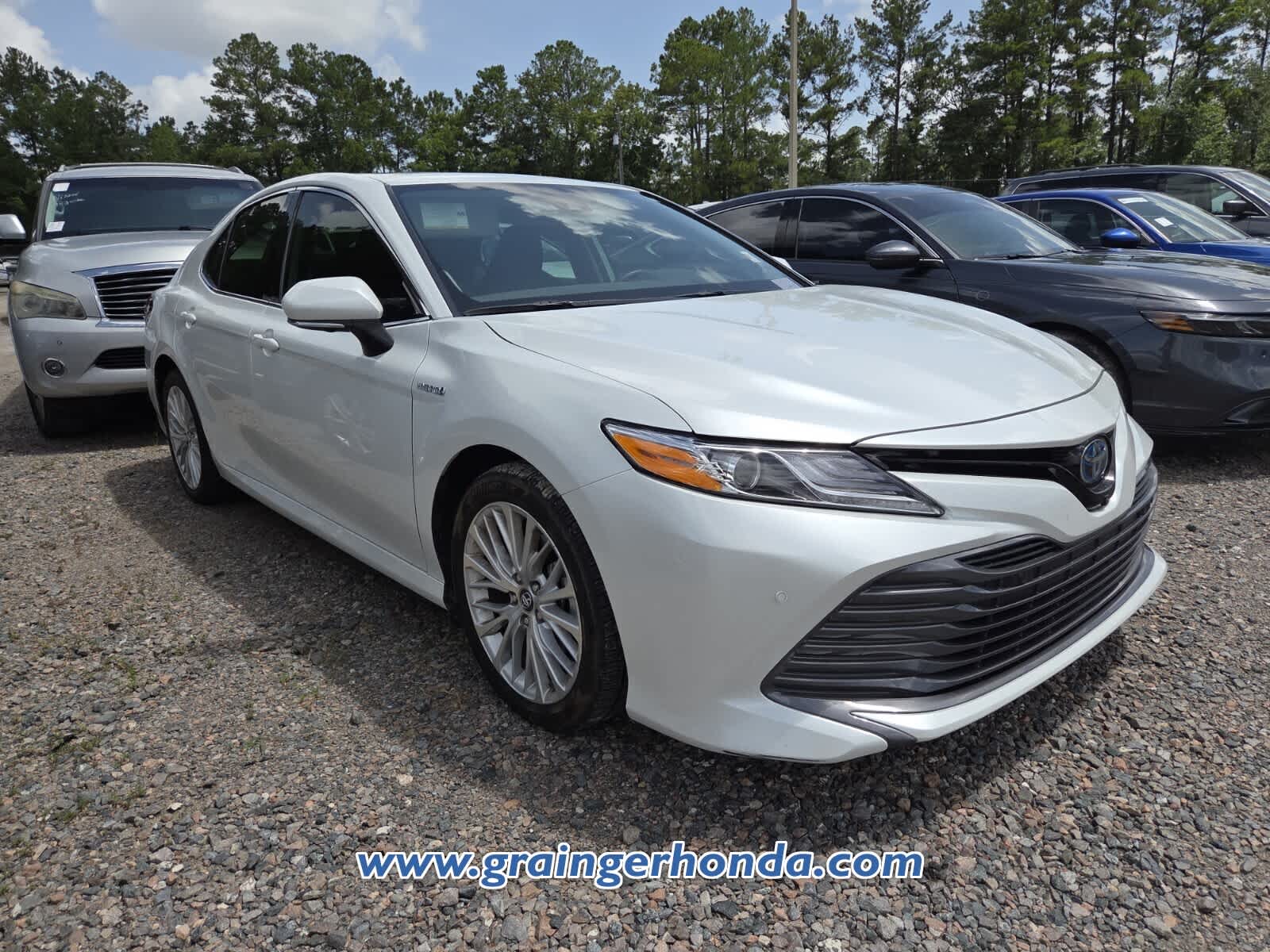 Used 2019 Toyota Camry Sedan