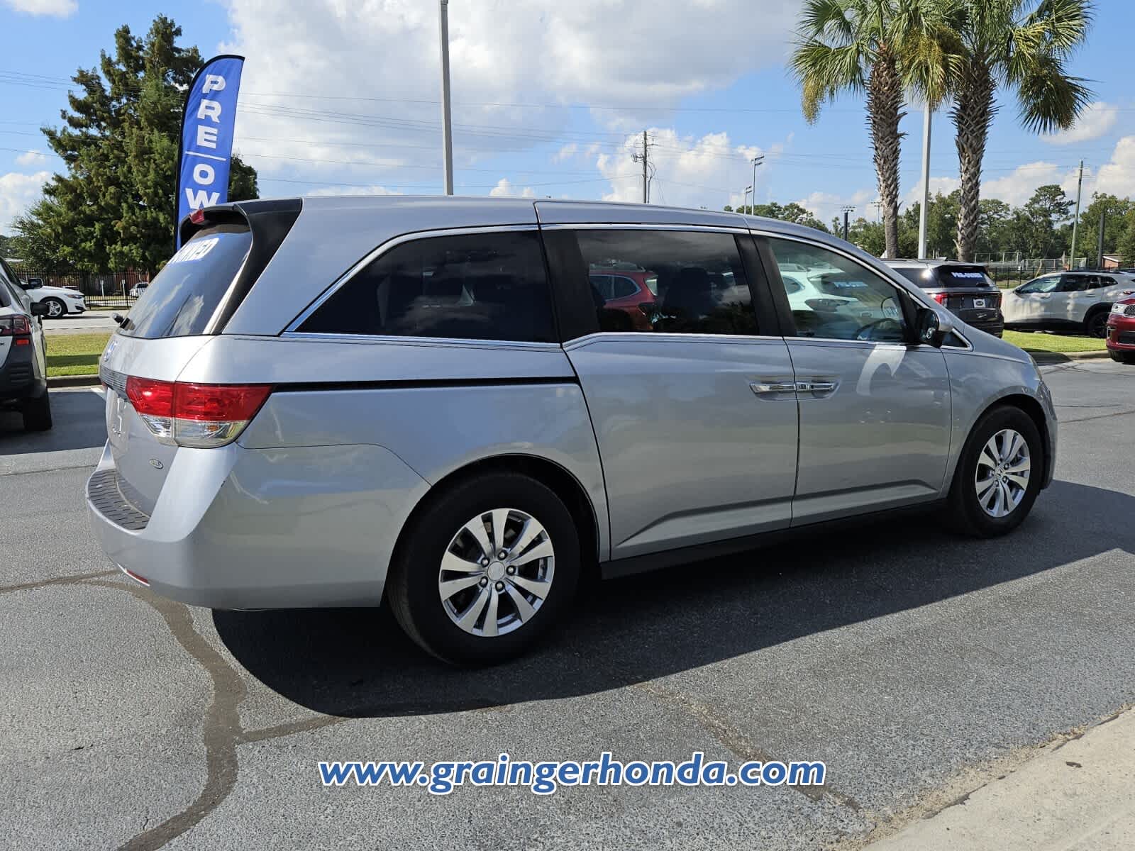Used 2016 Honda Odyssey Van
