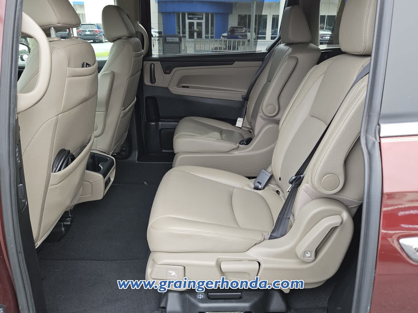 2021 Honda Odyssey Touring - Photo 11