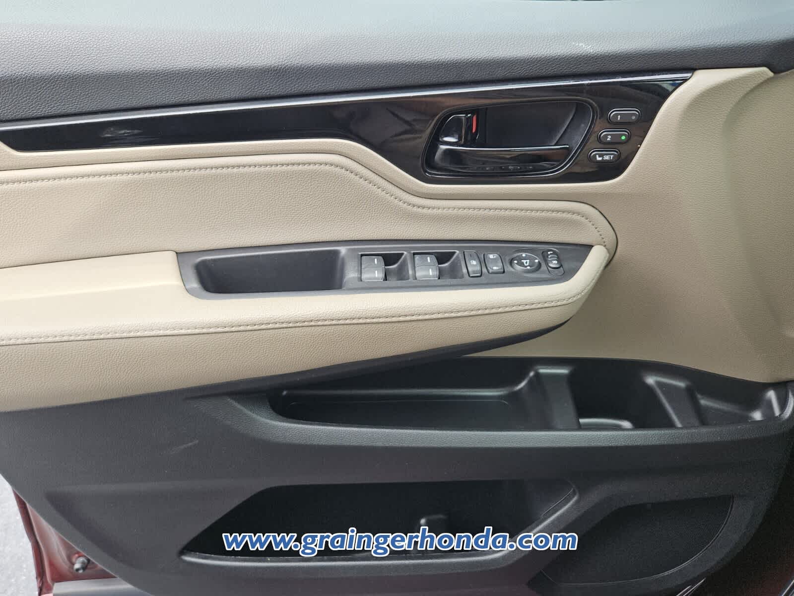2021 Honda Odyssey Touring - Photo 23