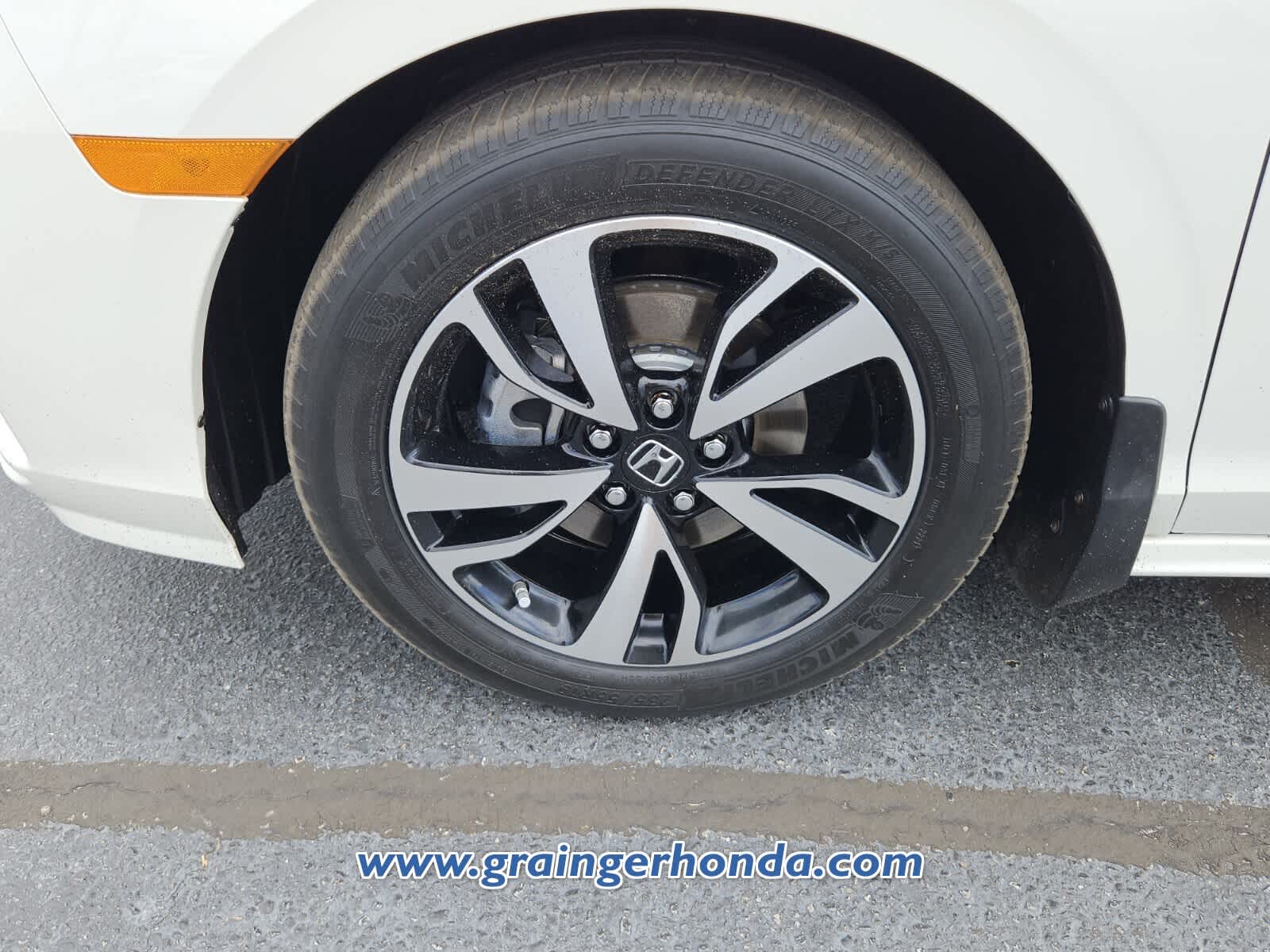 Used 2018 Honda Odyssey Van
