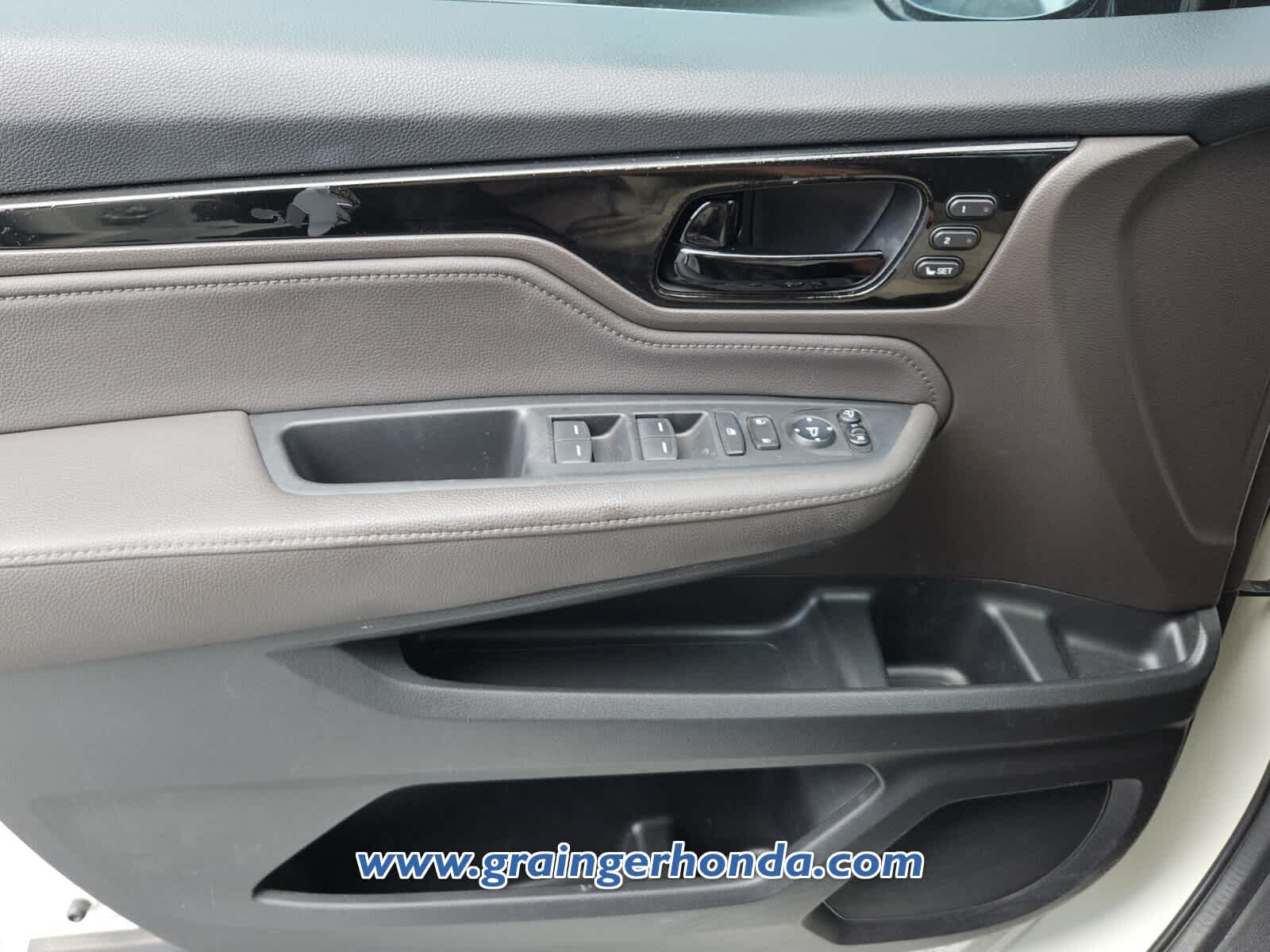 Used 2018 Honda Odyssey Van