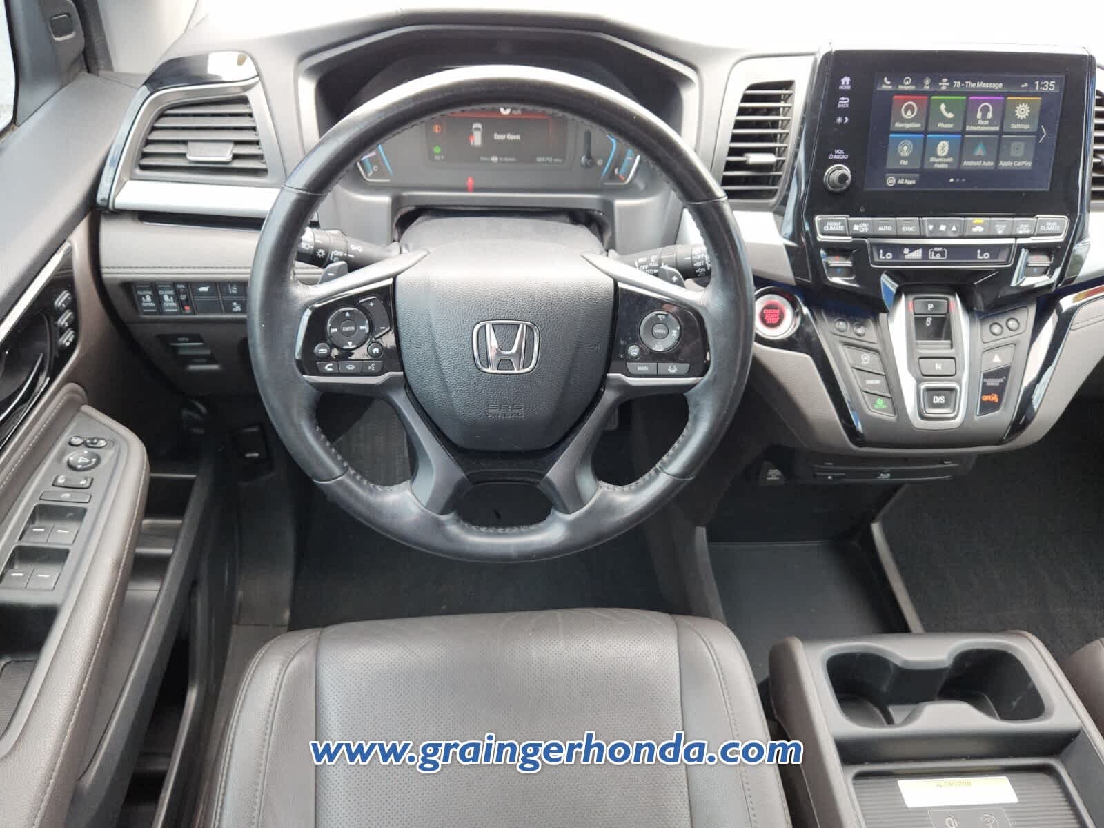 Used 2018 Honda Odyssey Van