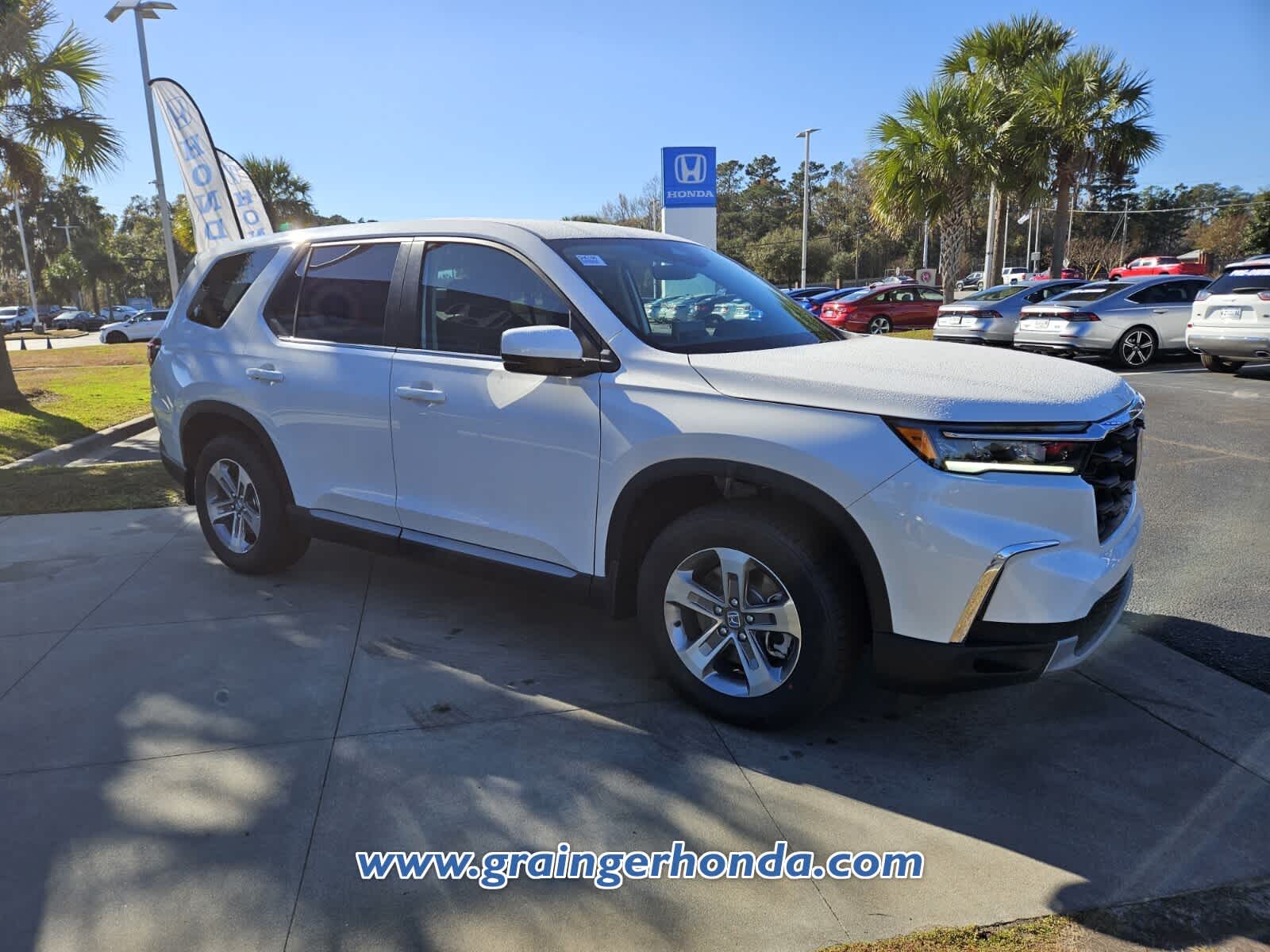 2025 Honda Pilot EX-L - Photo 7