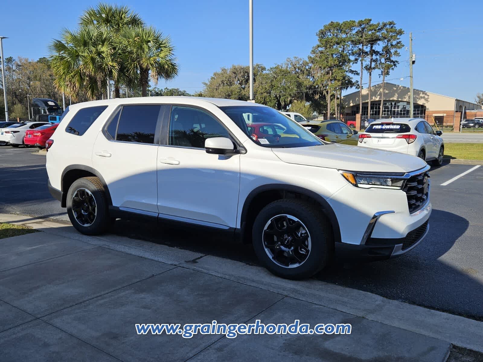 2025 Honda Pilot EX-L - Photo 7