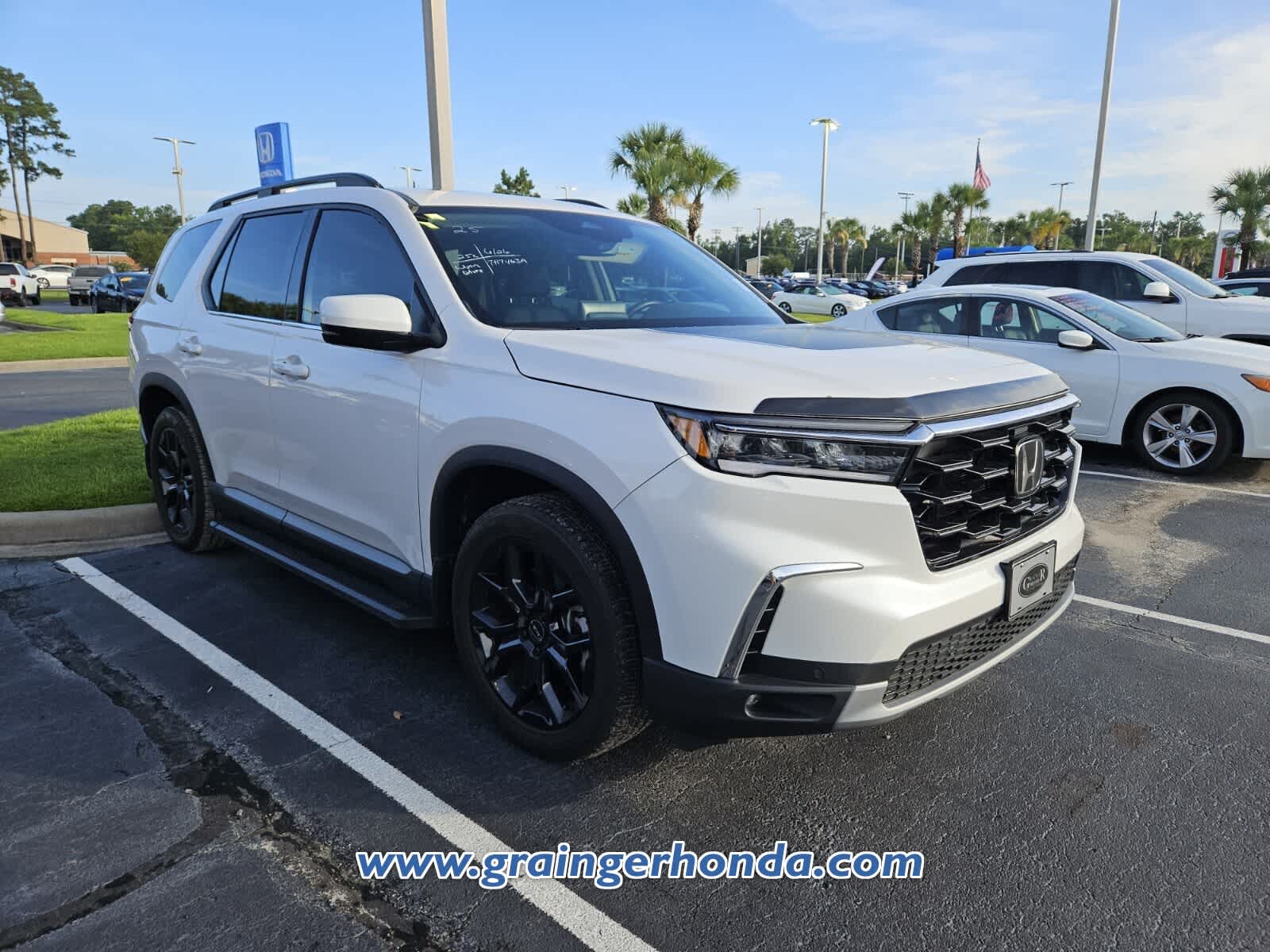 Used 2025 Honda Pilot SUV