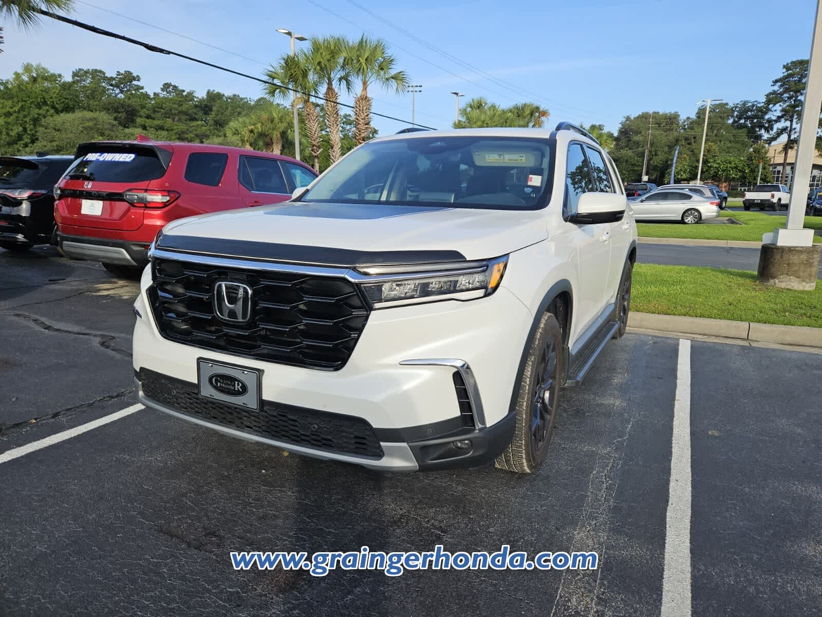 Used 2025 Honda Pilot SUV