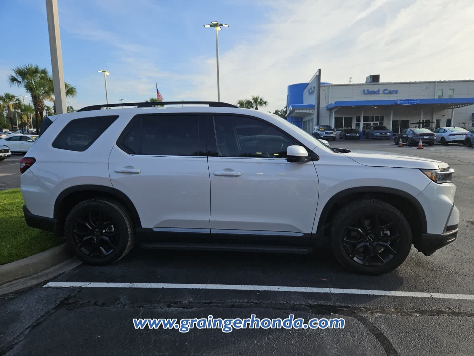 Used 2025 Honda Pilot SUV