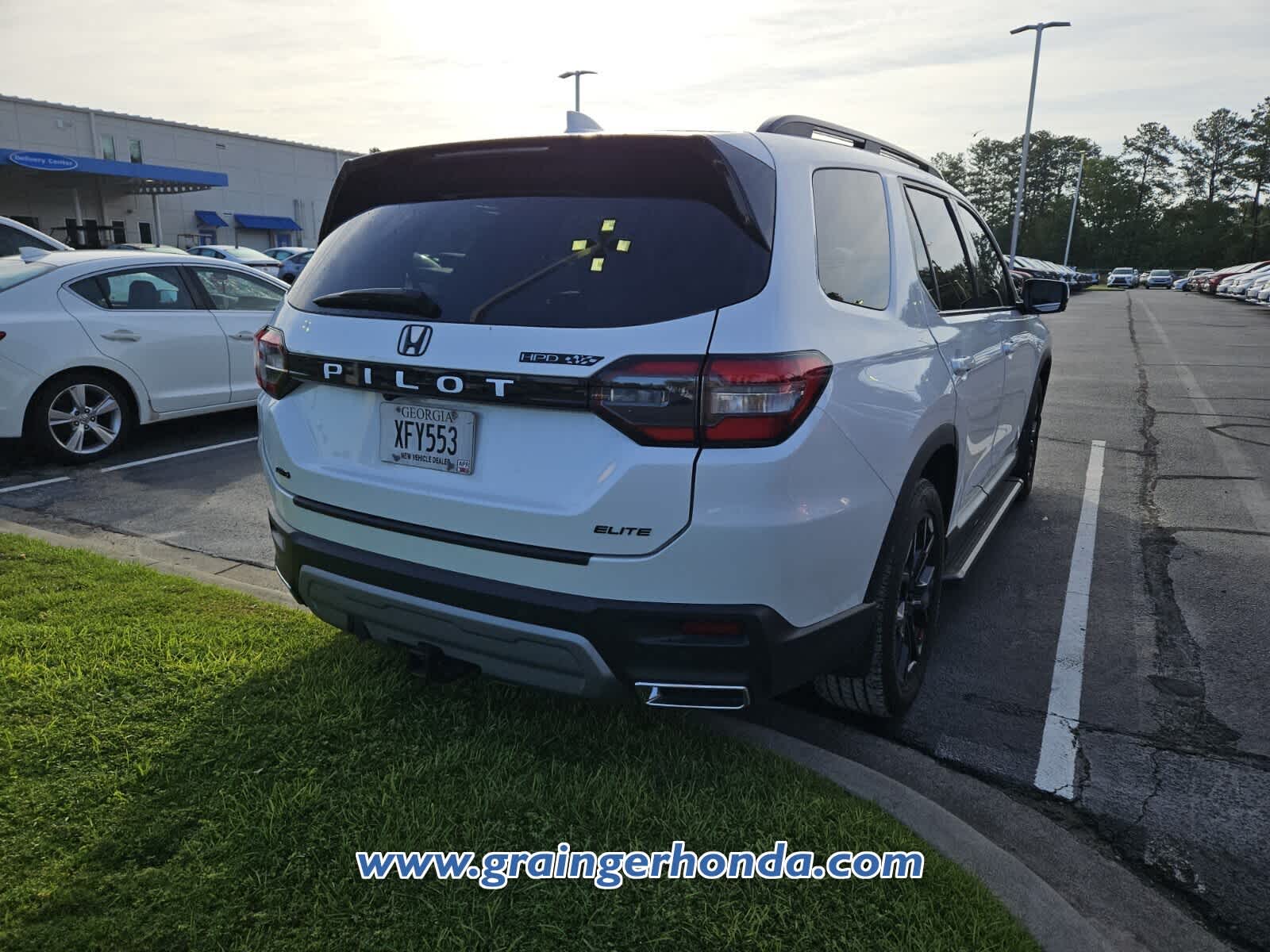 Used 2025 Honda Pilot SUV