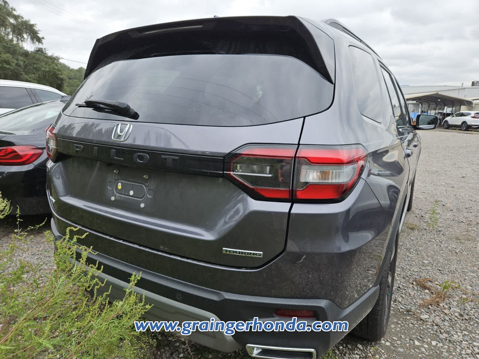 Used 2025 Honda Pilot SUV