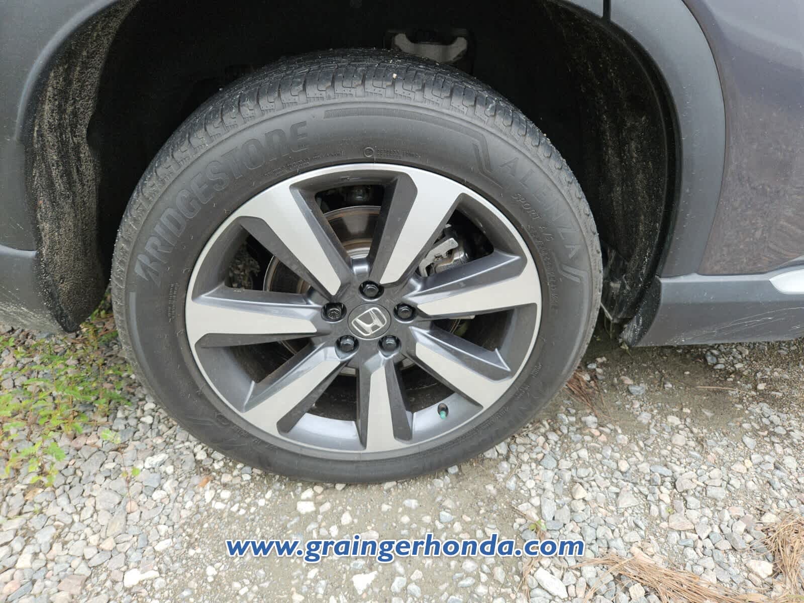 Used 2025 Honda Pilot SUV