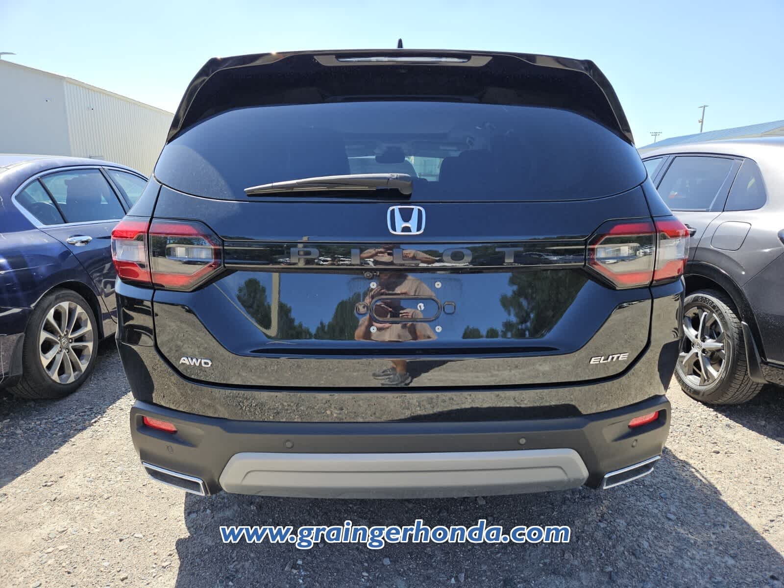 Used 2025 Honda Pilot SUV
