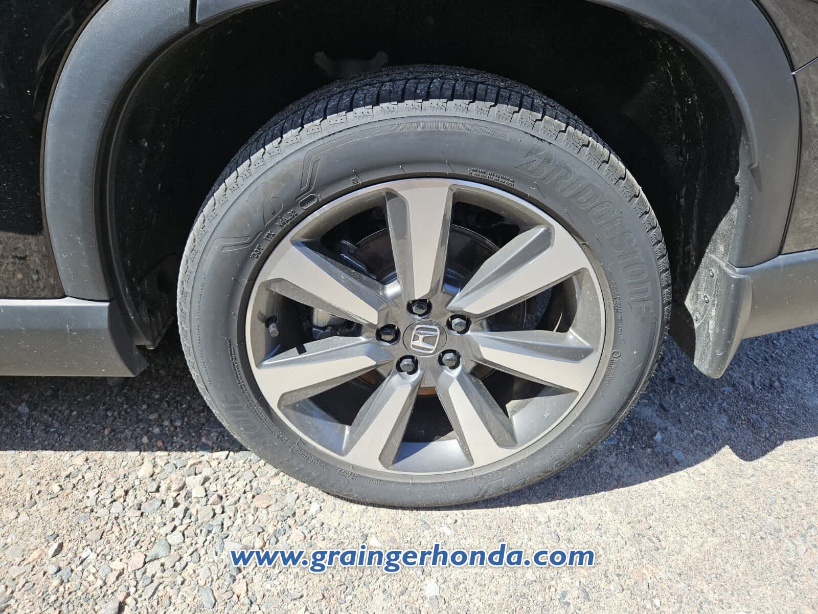 Used 2025 Honda Pilot SUV