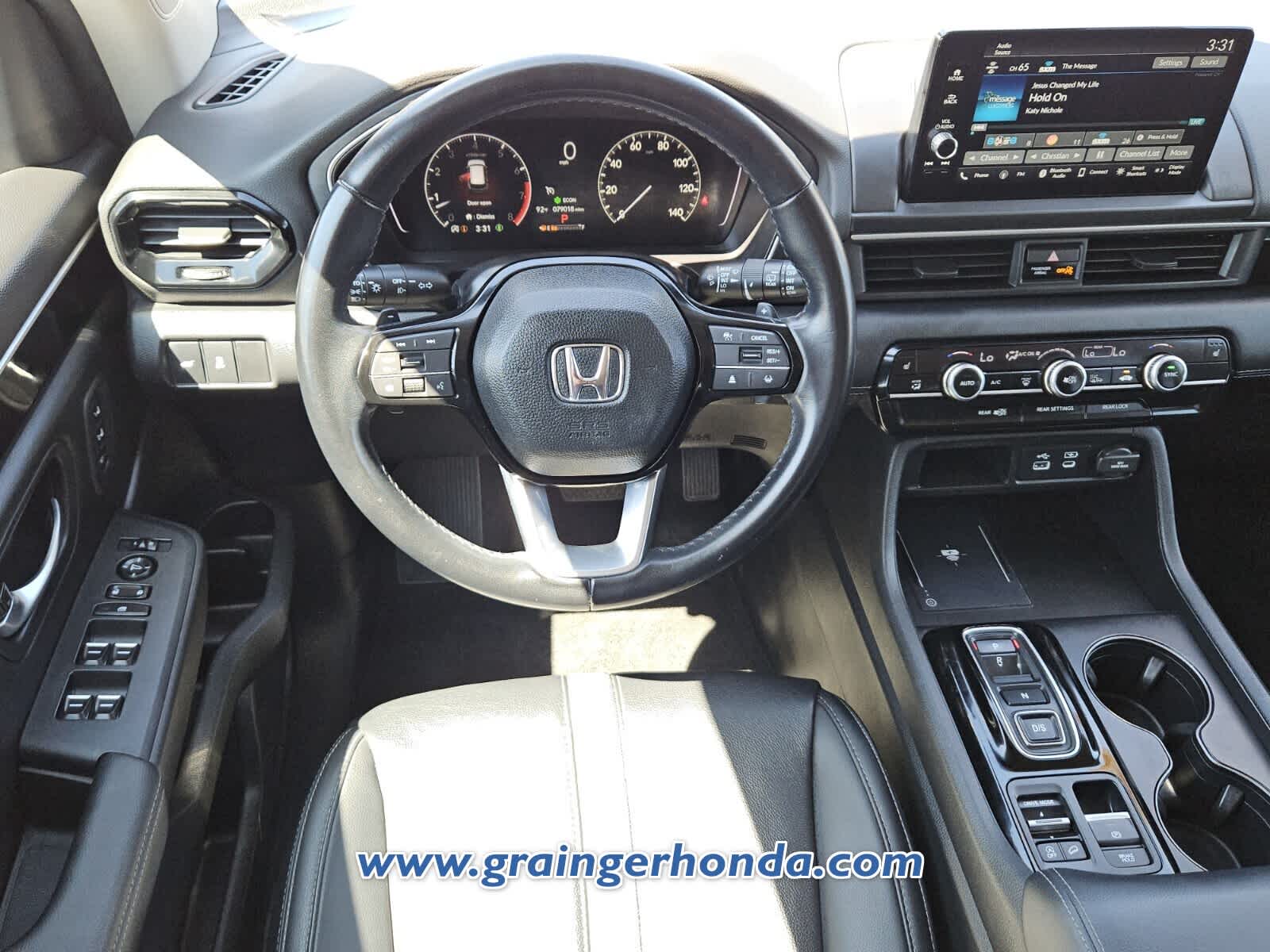 Used 2025 Honda Pilot SUV