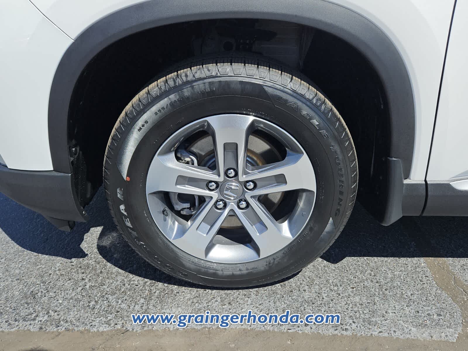 Used 2025 Honda Pilot SUV