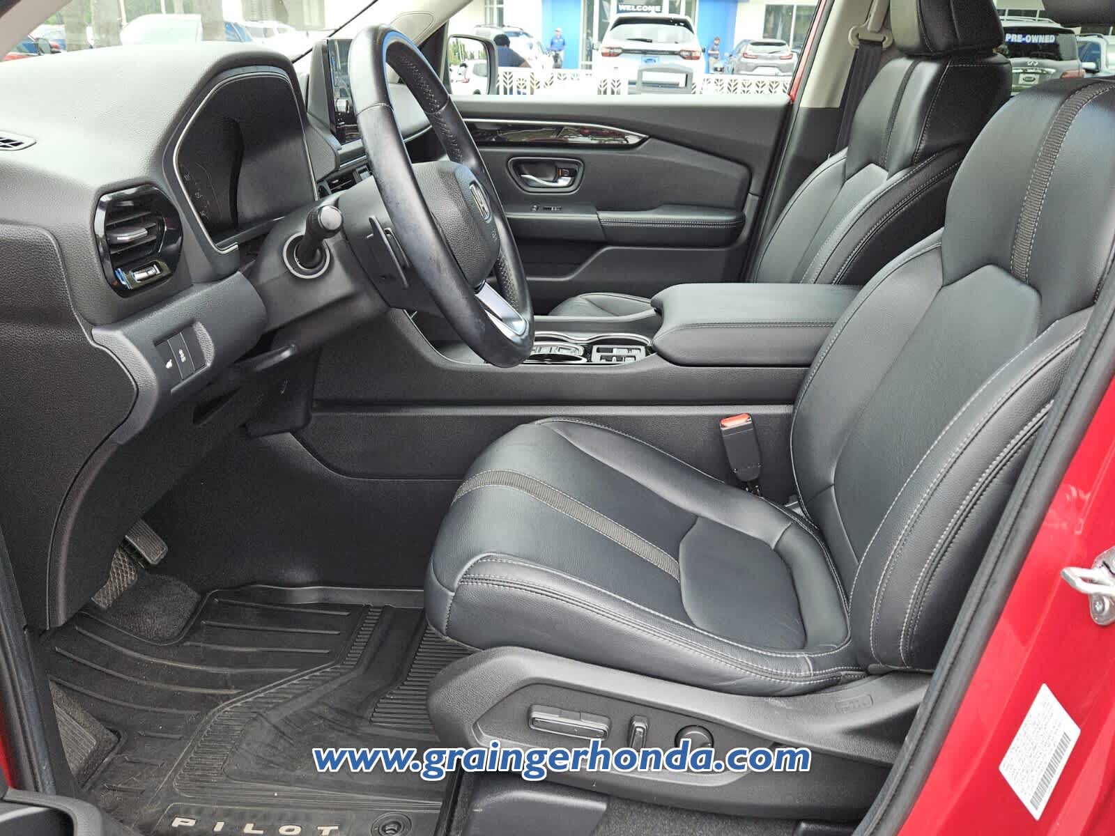 2023 Honda Pilot Touring - Photo 10