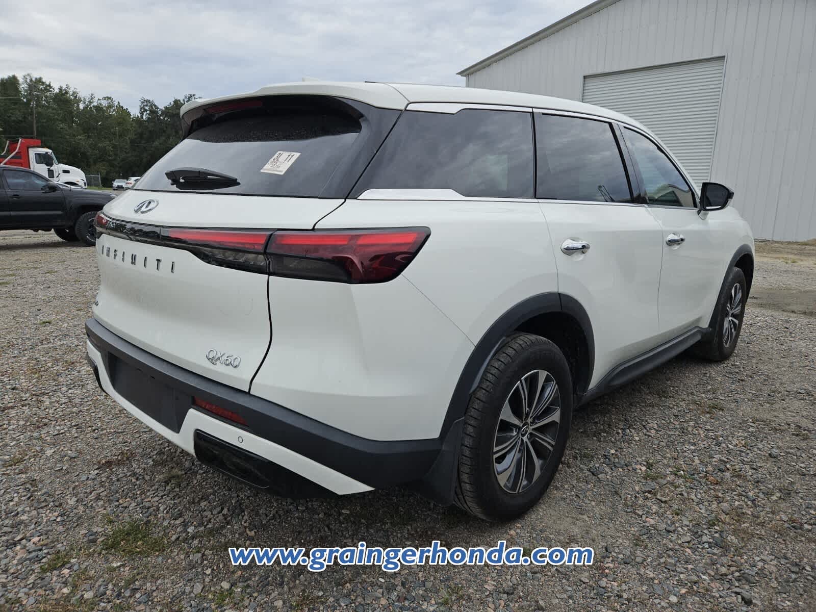 Used 2023 Infiniti QX60 SUV