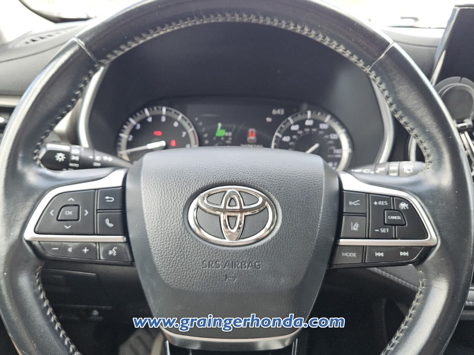Used 2020 Toyota Highlander SUV