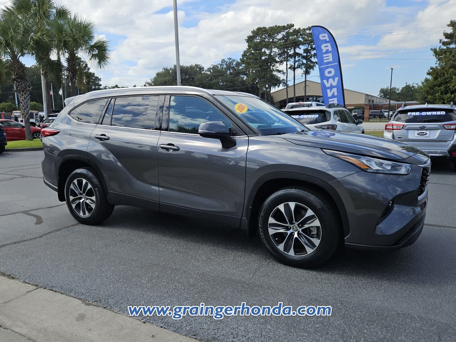 Used 2020 Toyota Highlander SUV