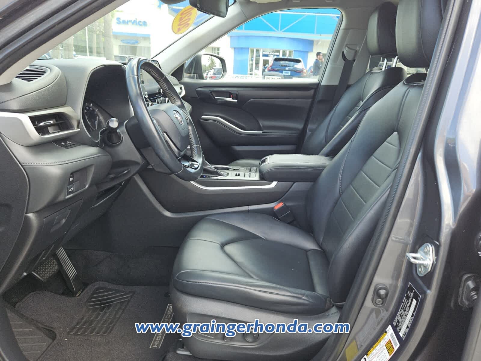 Used 2020 Toyota Highlander SUV