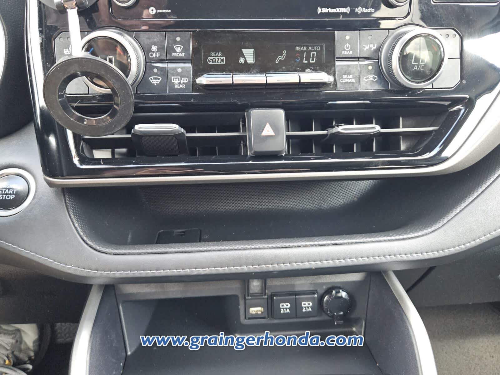 Used 2020 Toyota Highlander SUV