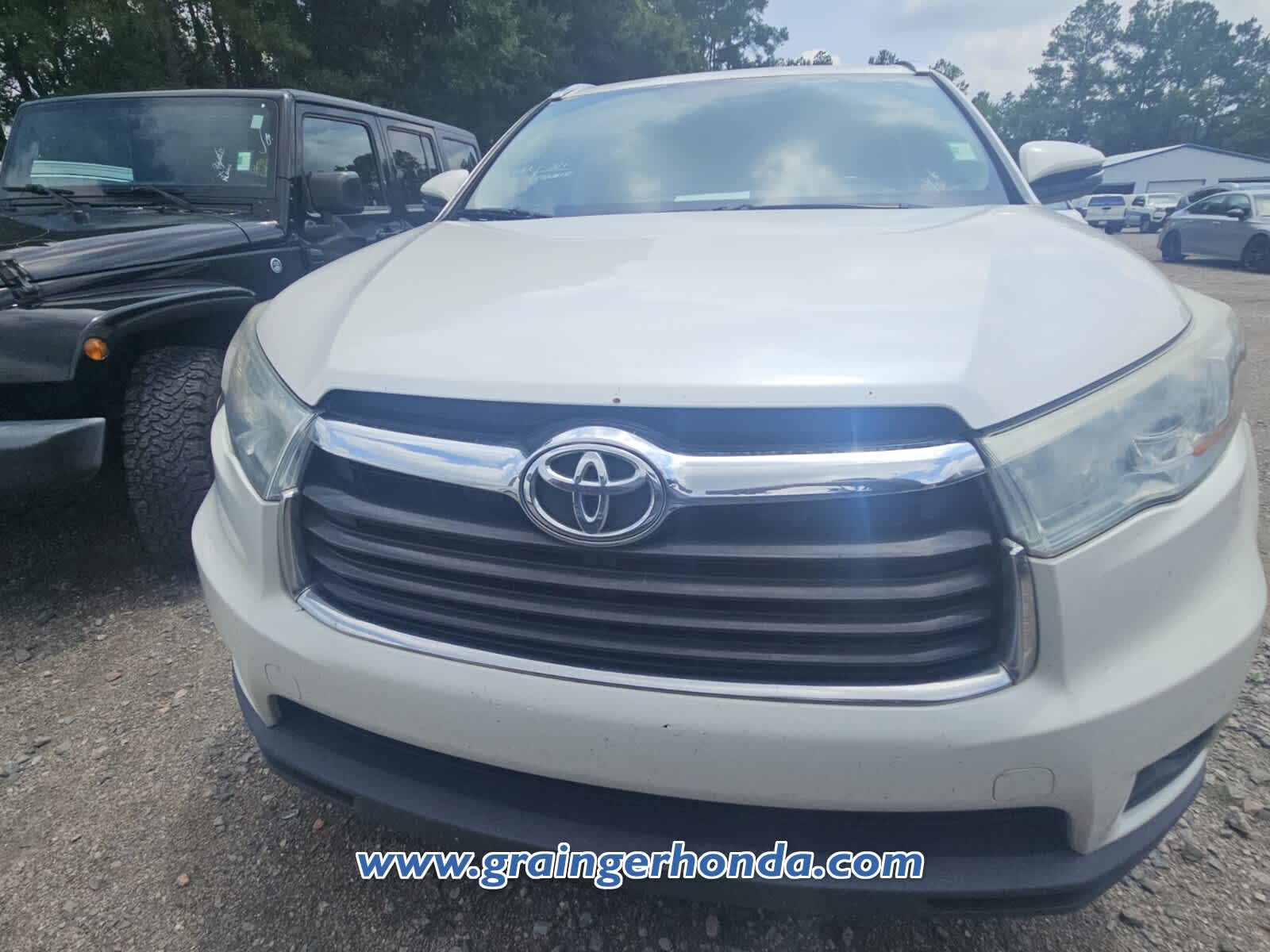 Used 2015 Toyota Highlander SUV