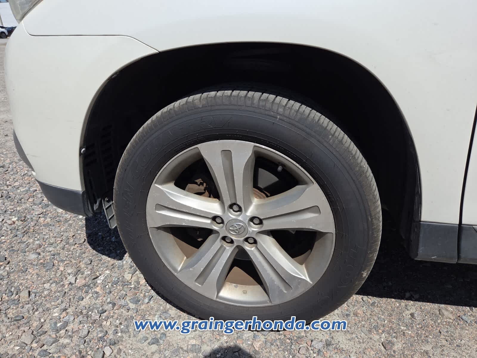 Used 2012 Toyota Highlander SUV