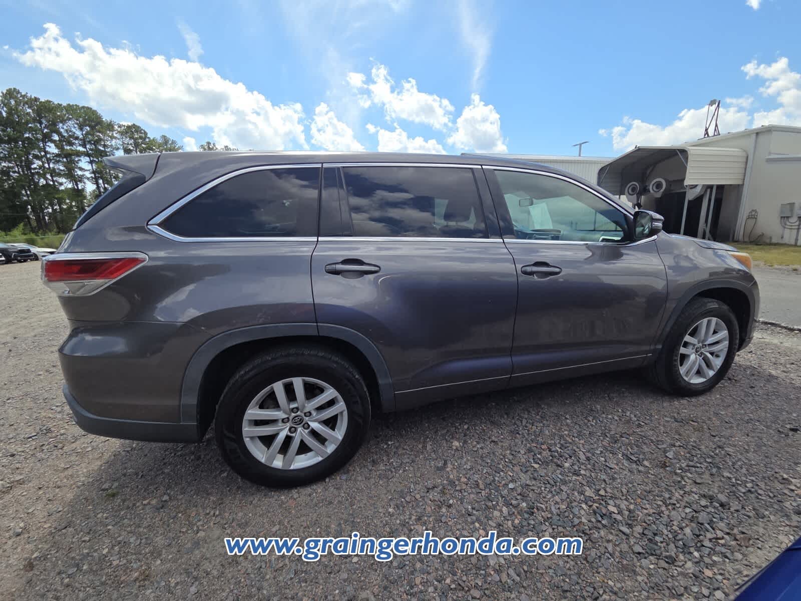 Used 2016 Toyota Highlander SUV