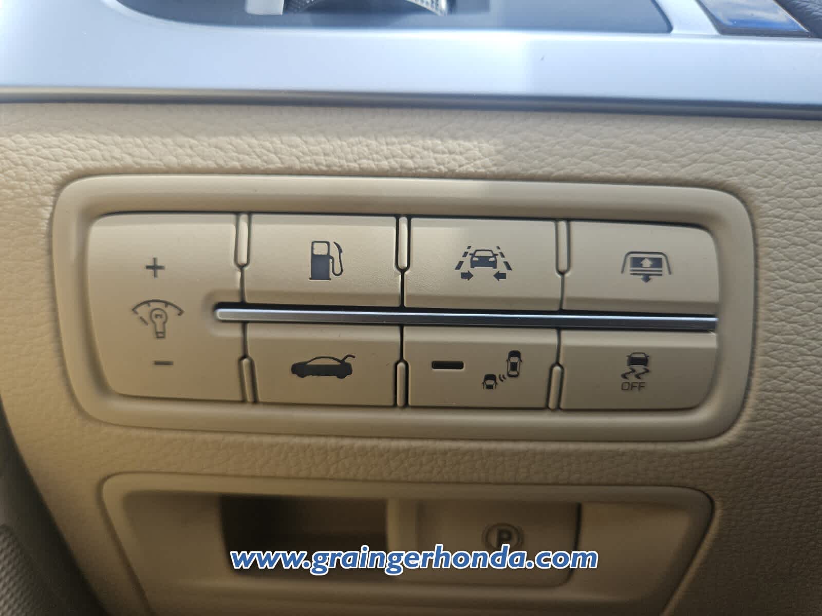 Used 2016 Hyundai Genesis Sedan