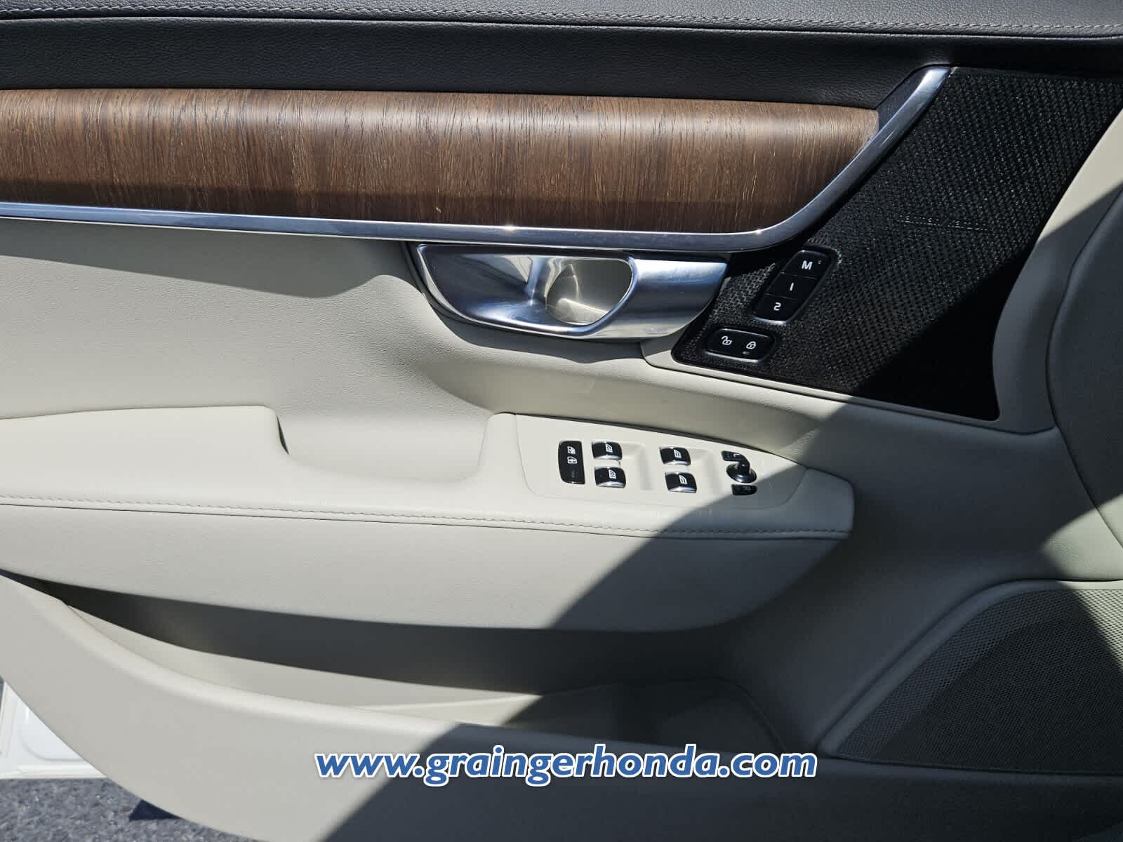 Used 2022 Volvo S90 Sedan