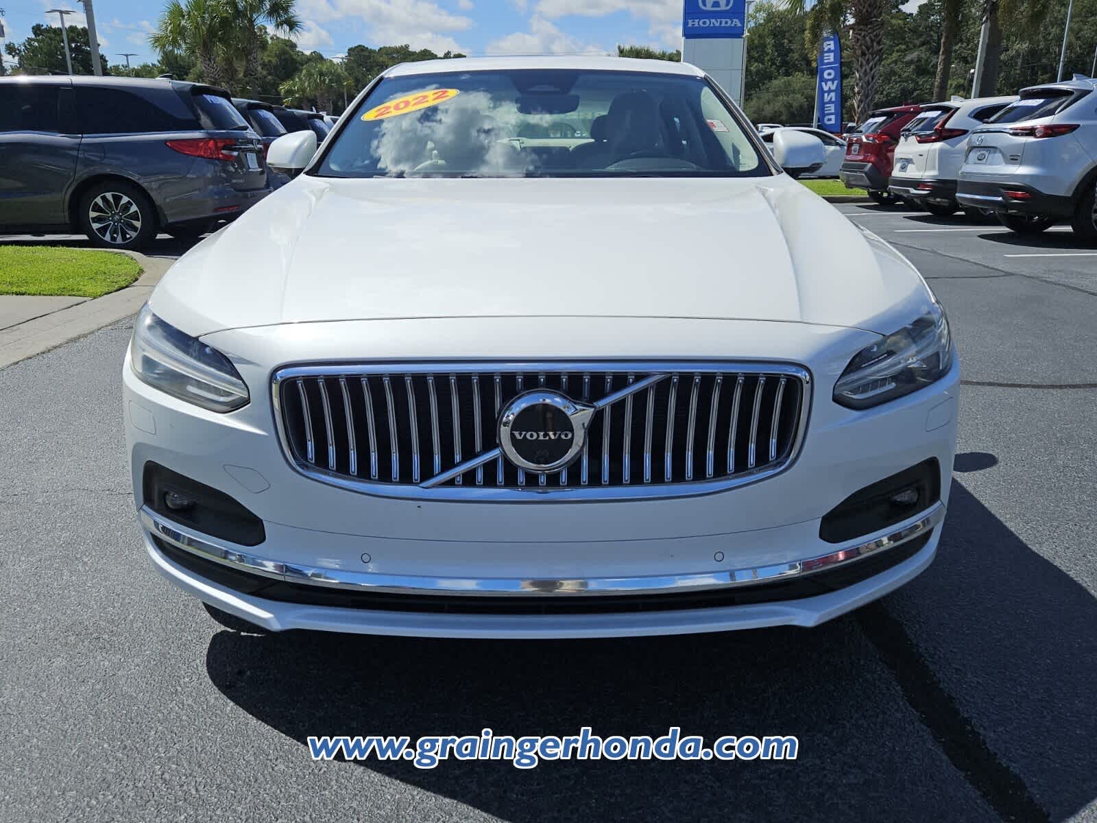 Used 2022 Volvo S90 Sedan