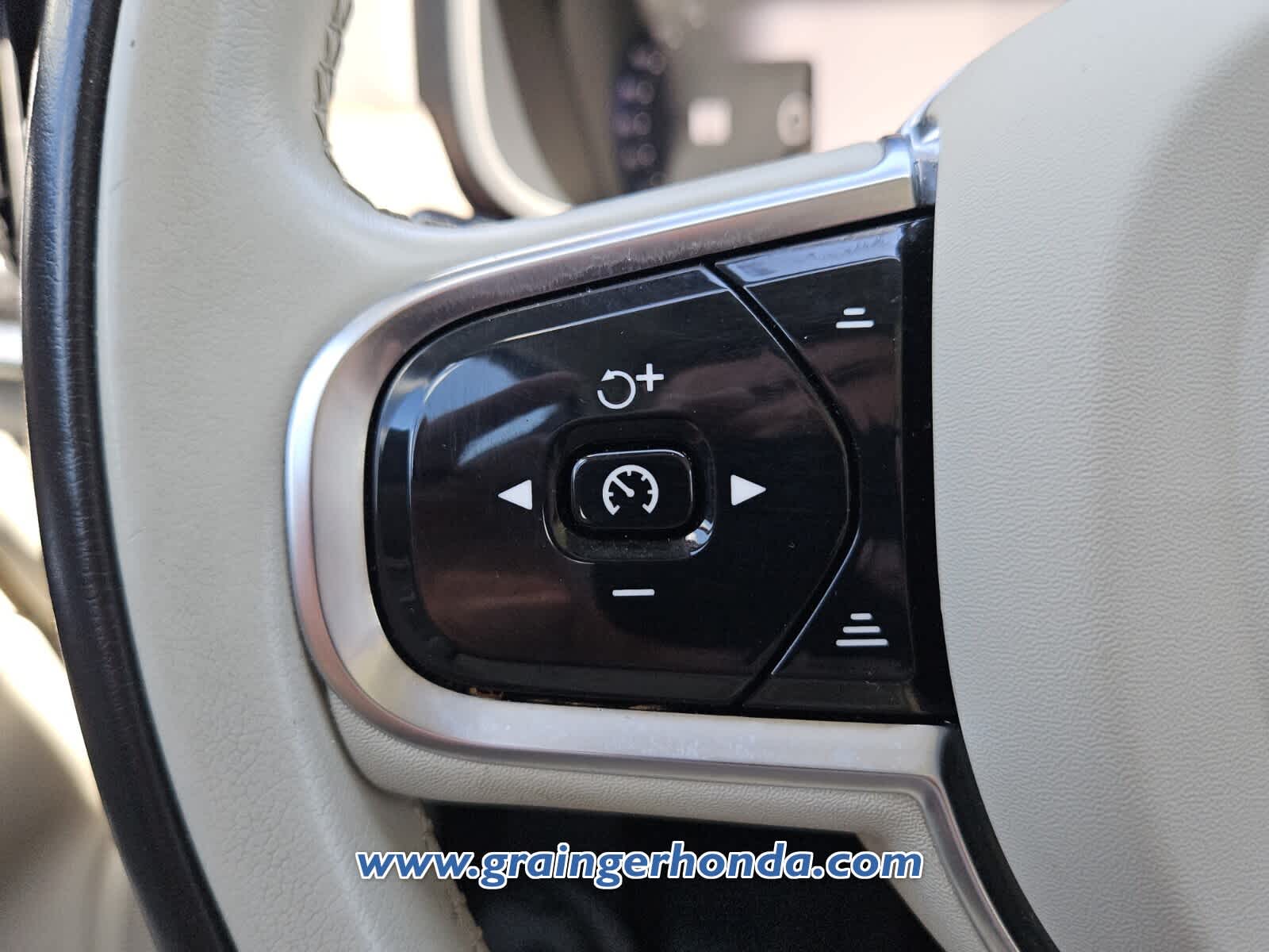 Used 2022 Volvo S90 Sedan