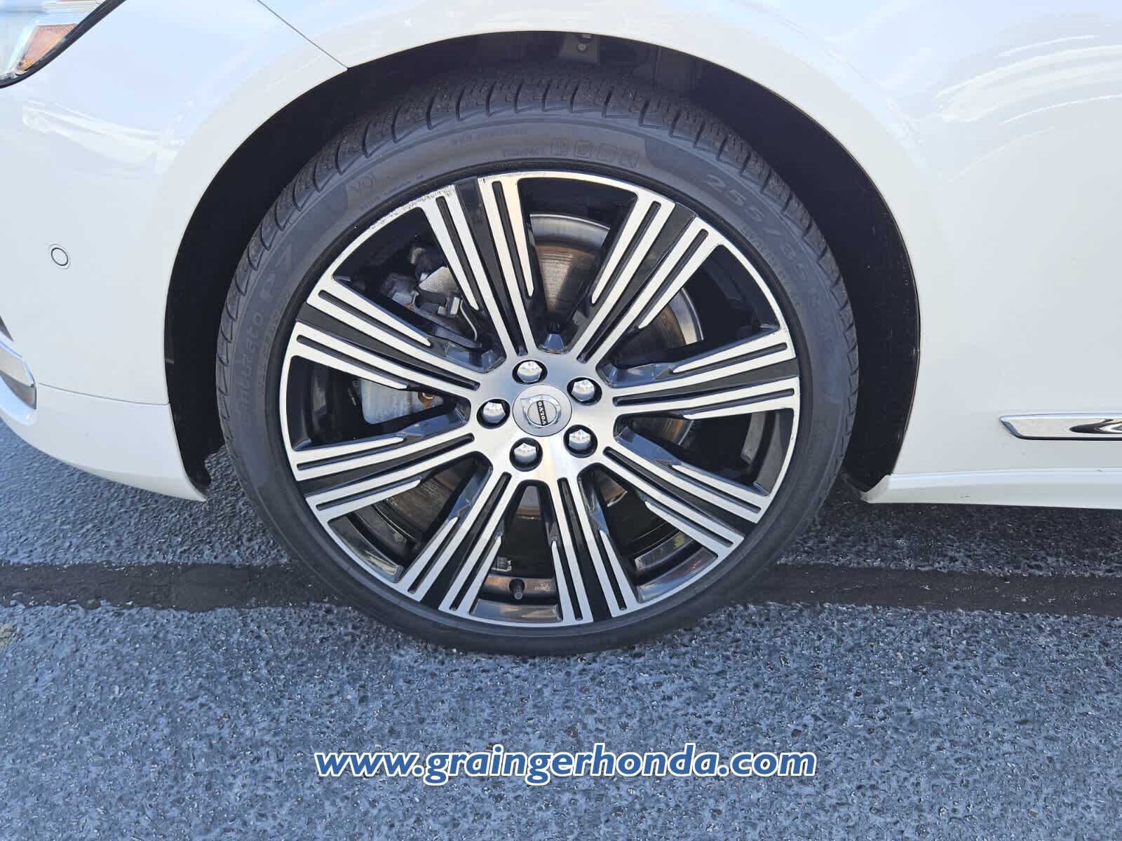 Used 2022 Volvo S90 Sedan