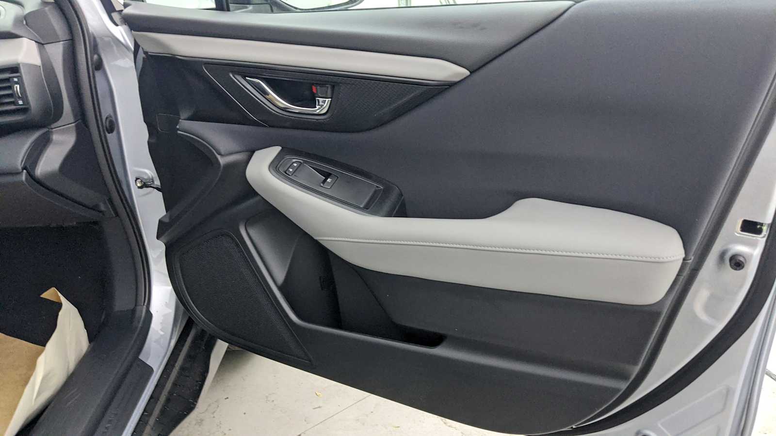 used 2025 Subaru Outback car, priced at $32,550