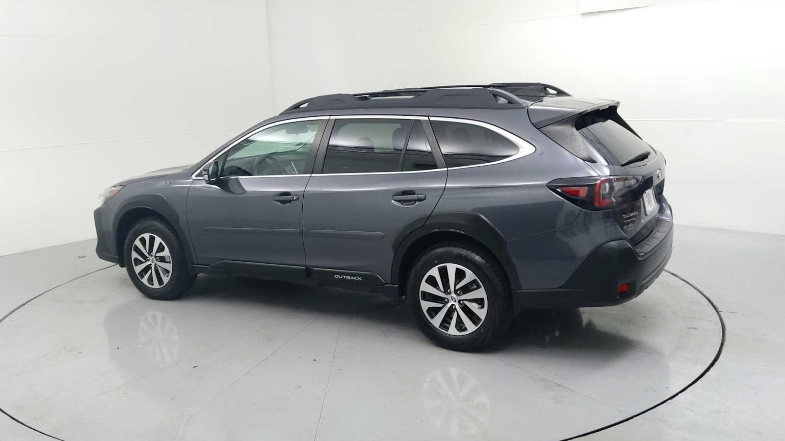 used 2023 Subaru Outback car, priced at $28,916