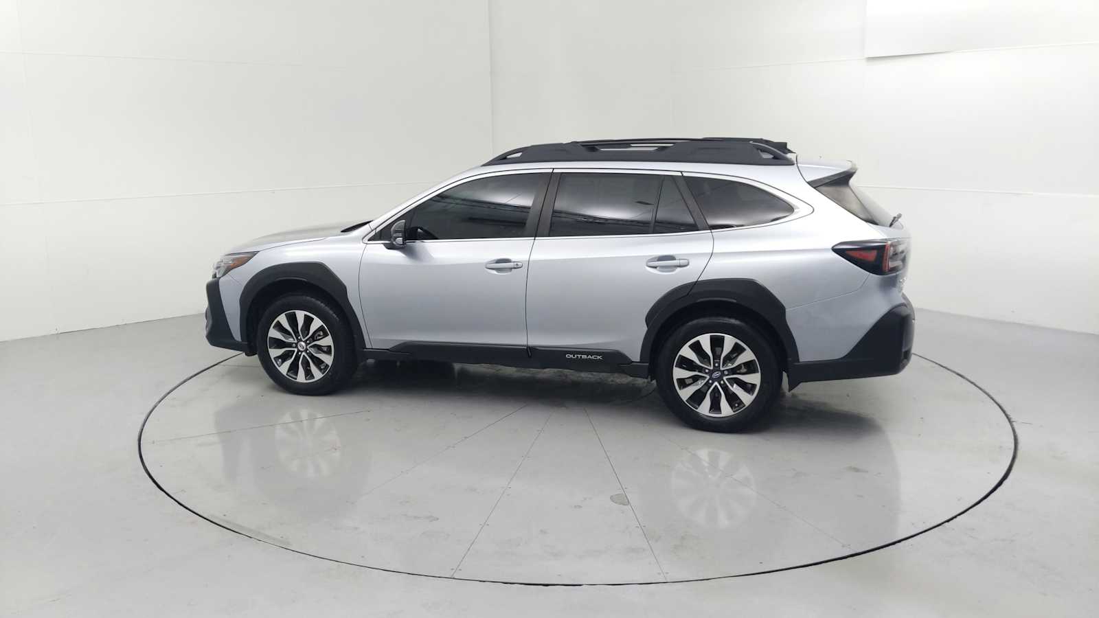 used 2024 Subaru Outback car, priced at $30,880