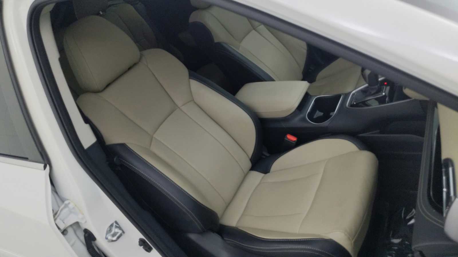 used 2024 Subaru Outback car, priced at $31,350