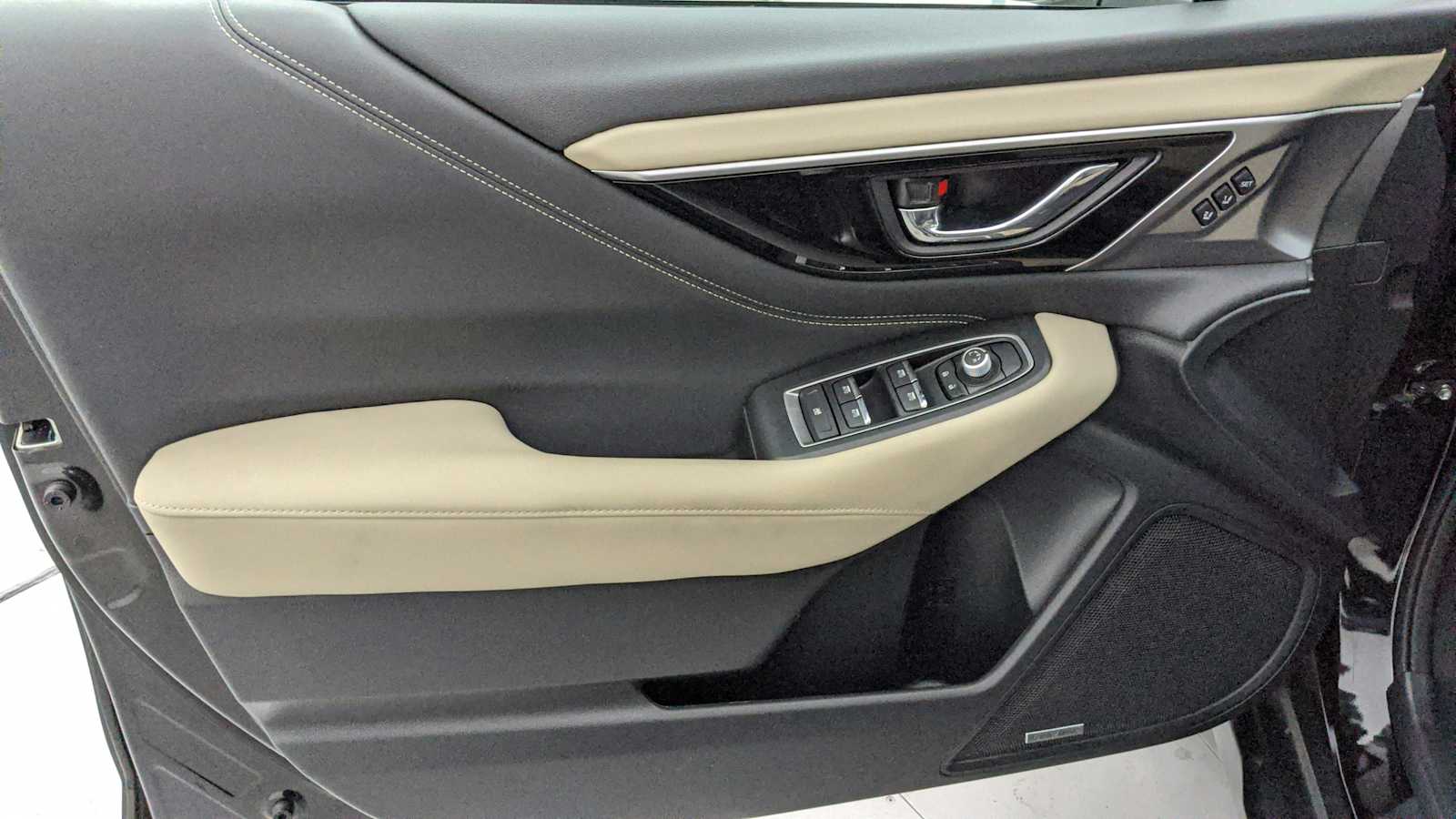 used 2023 Subaru Outback car, priced at $31,550