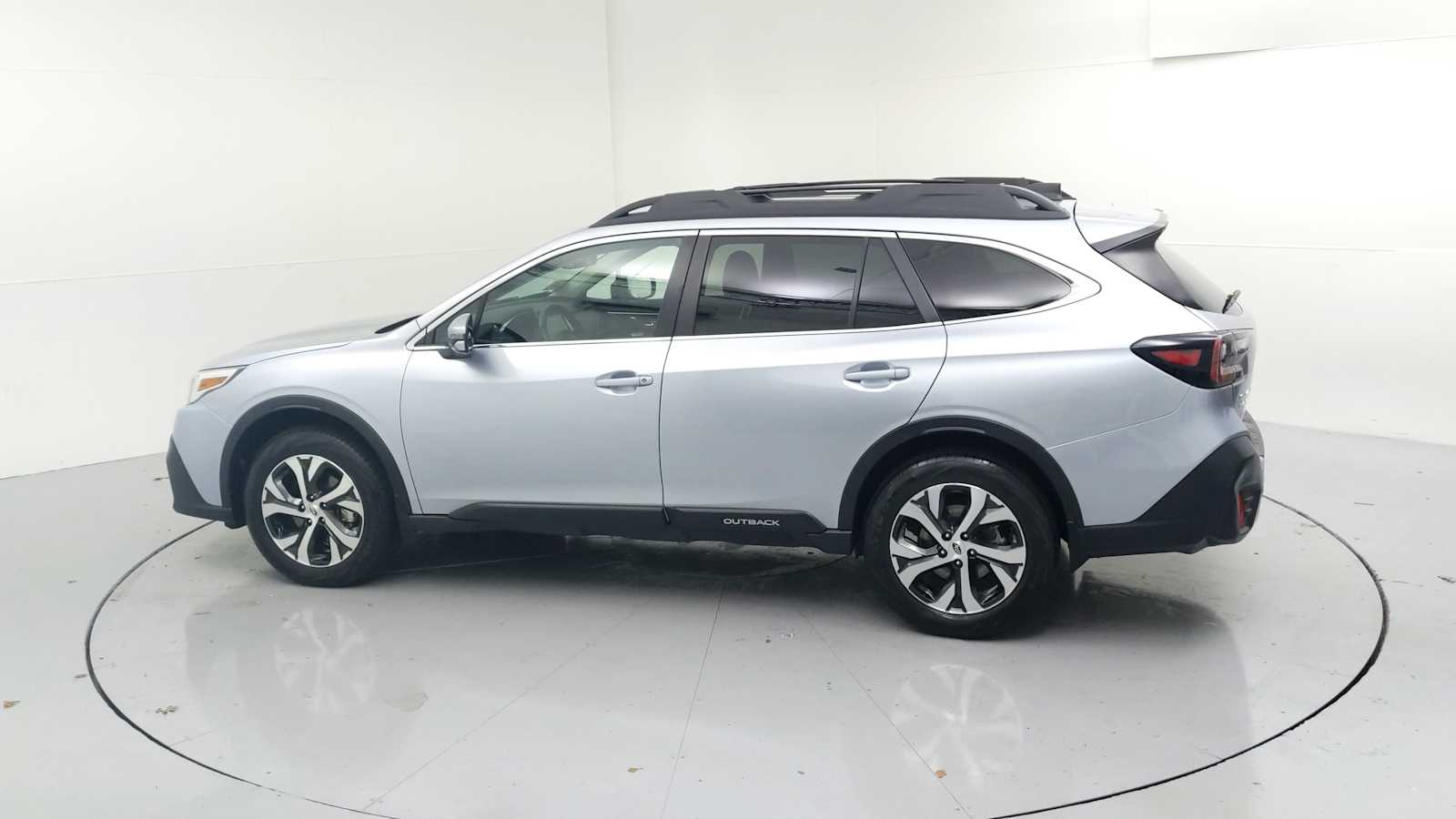 used 2022 Subaru Outback car, priced at $31,916