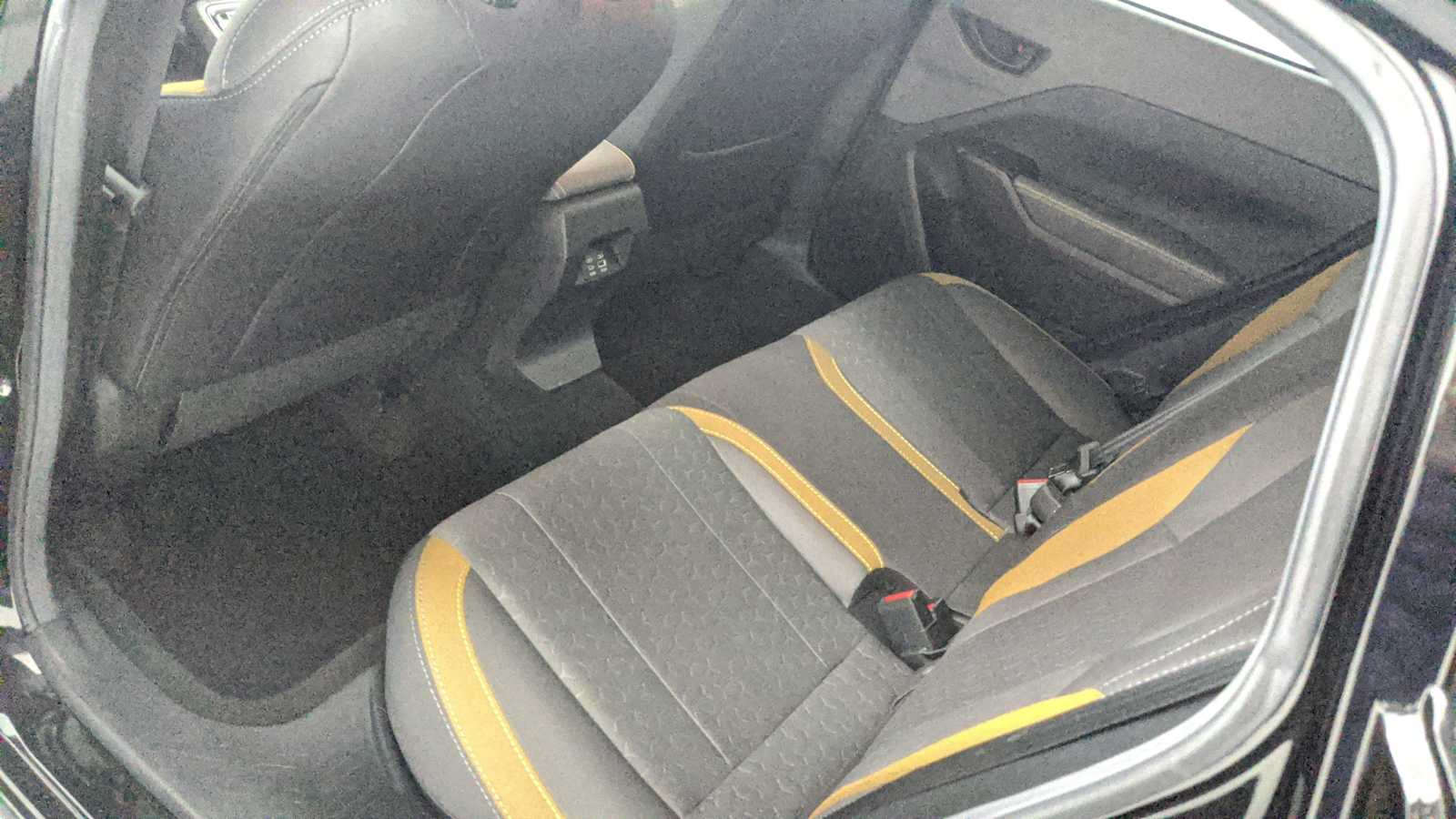 used 2025 Subaru Crosstrek car, priced at $31,550