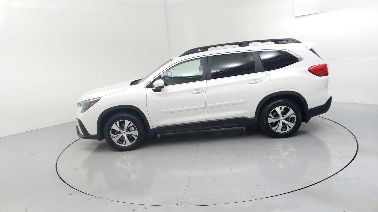 used 2025 Subaru Ascent car, priced at $38,550