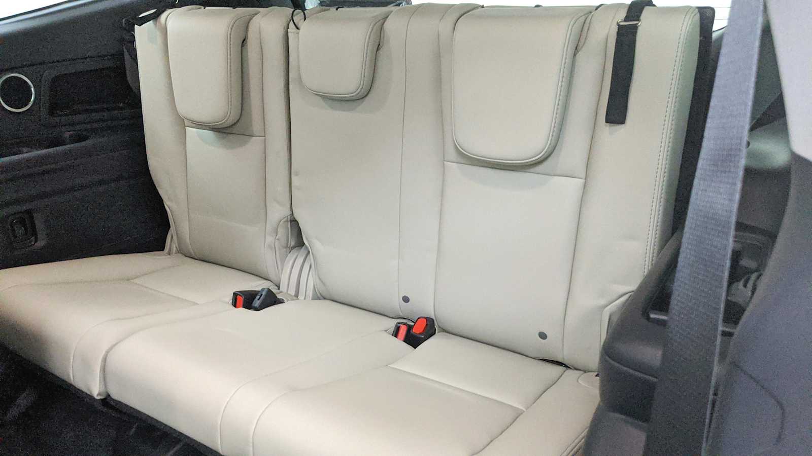 new 2025 Subaru Ascent car, priced at $50,607