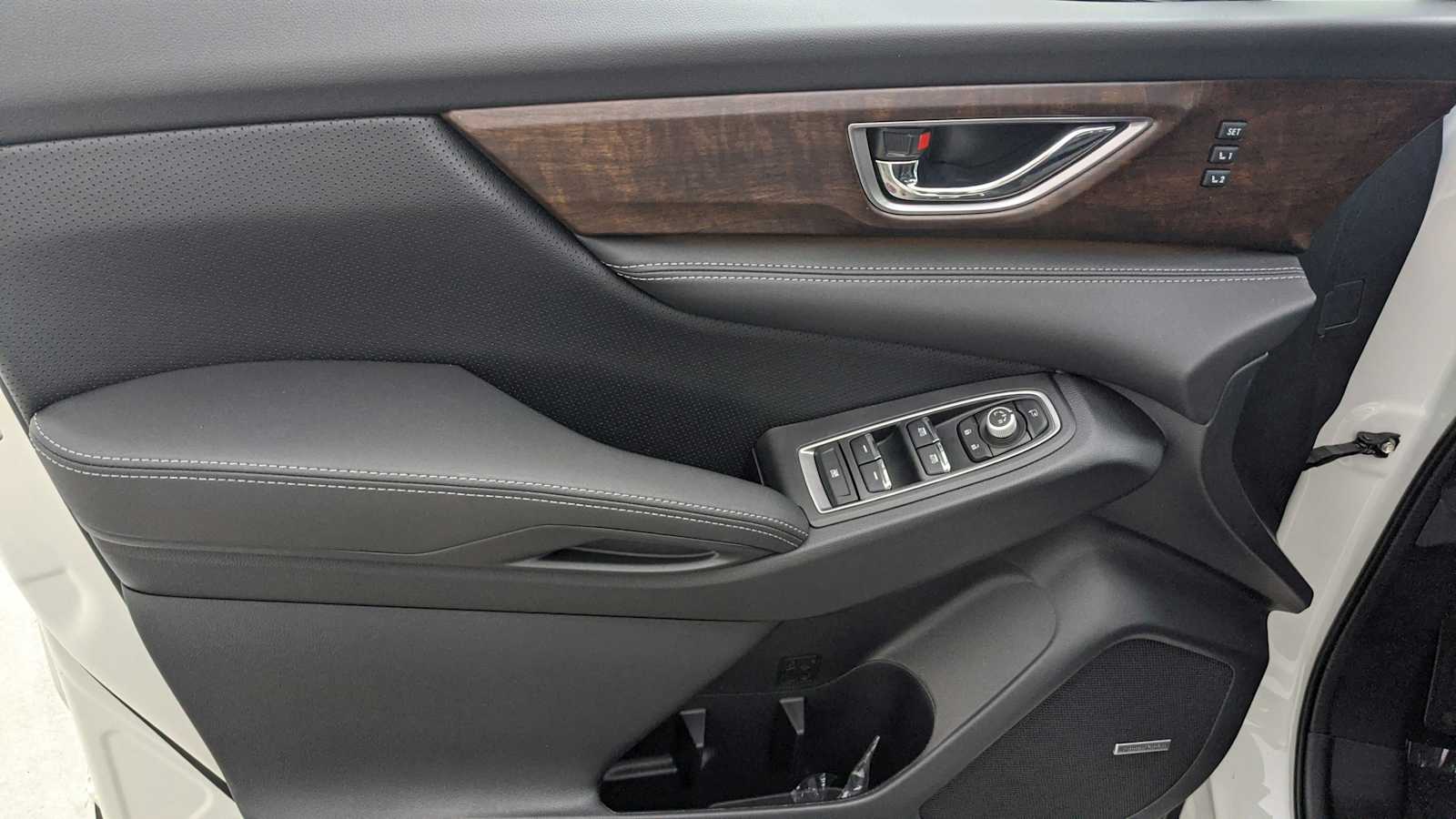 new 2025 Subaru Ascent car, priced at $54,062