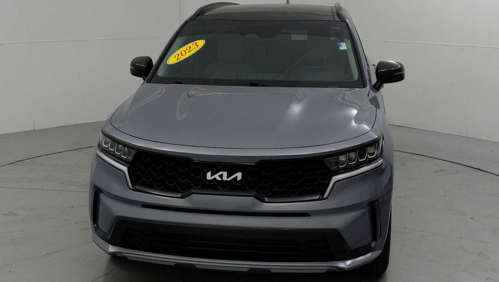 used 2023 Kia Sorento car, priced at $24,888