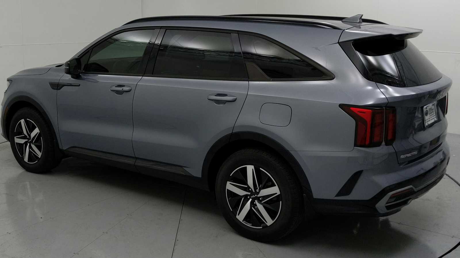 used 2023 Kia Sorento car, priced at $24,888