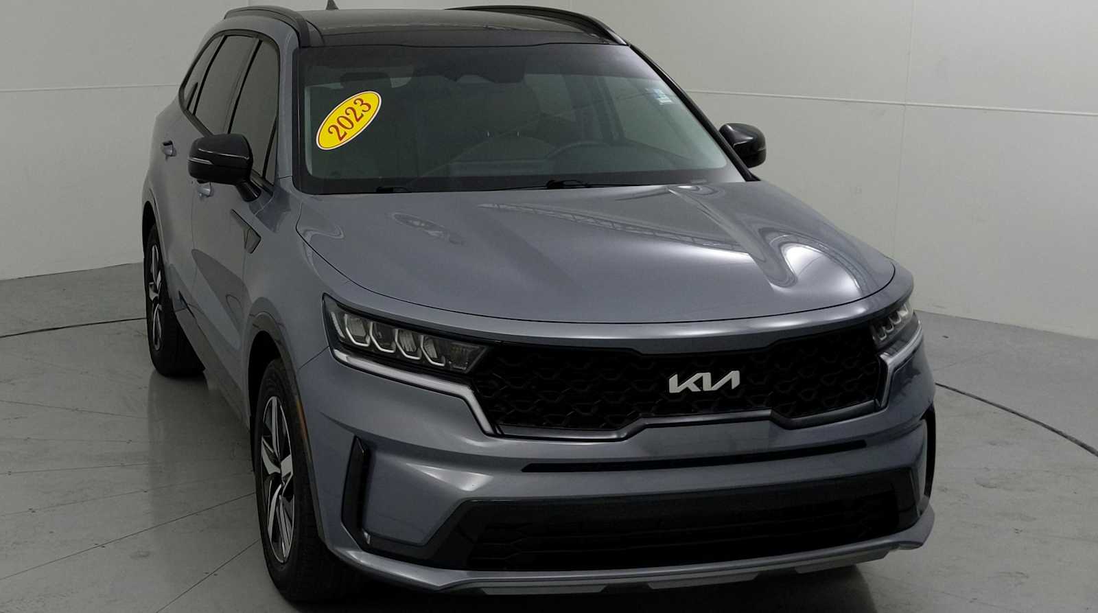 used 2023 Kia Sorento car, priced at $24,888