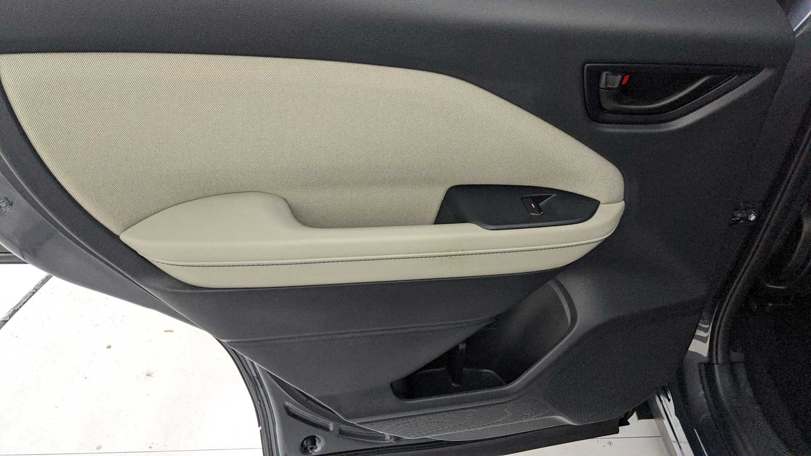 used 2025 Subaru Forester car, priced at $28,550