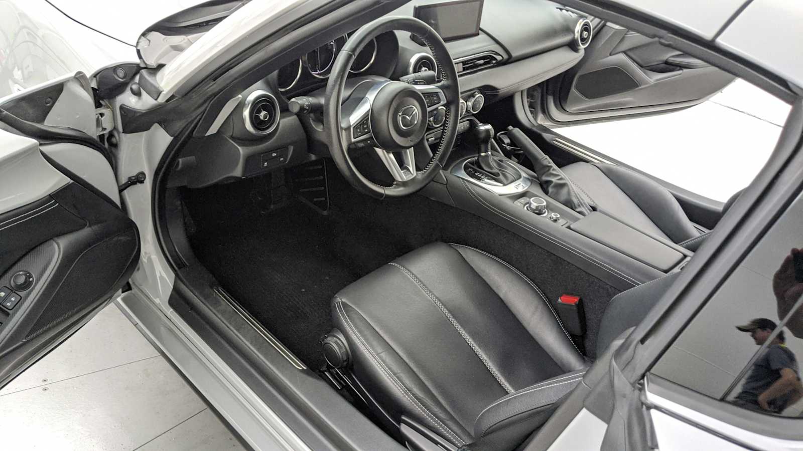 used 2024 Mazda MX-5 Miata RF car, priced at $30,997