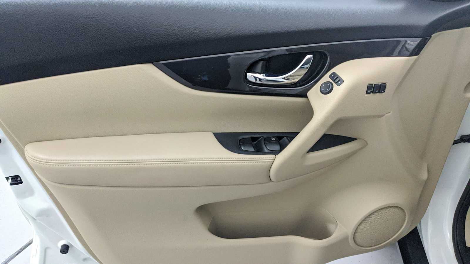 used 2019 Nissan Rogue car, priced at $14,888