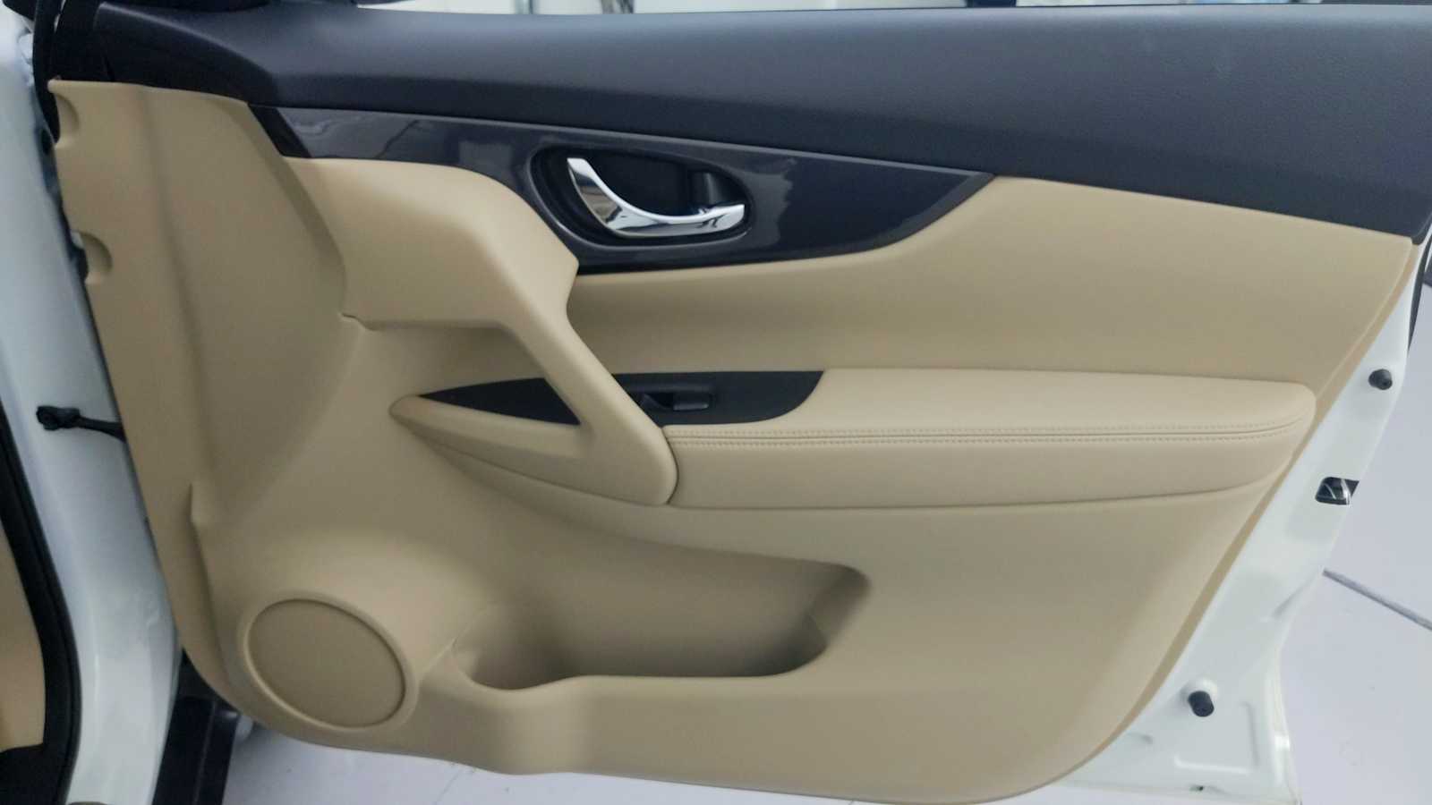 used 2019 Nissan Rogue car, priced at $14,888